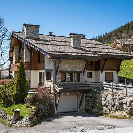 Confortable A Avec Cheminee Et Garage La Clusaz