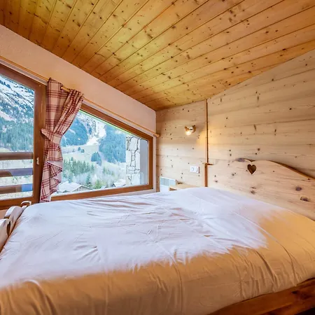 Confortable A Avec Cheminee Et Garage La Clusaz